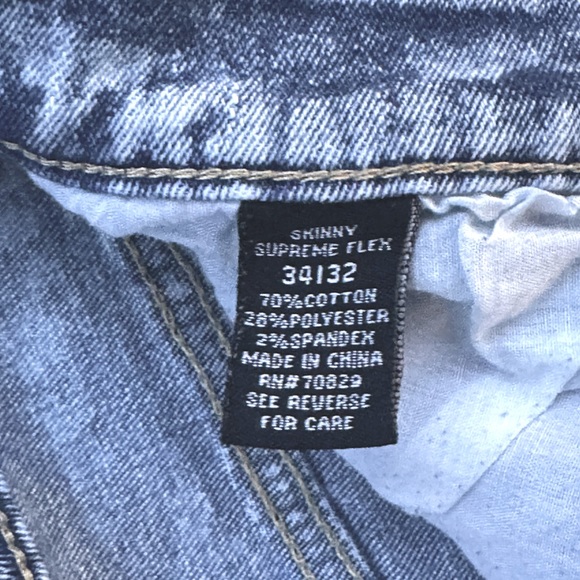 NWOT Rue21 Premium distressed skinny supreme flex jeans. Size 34w/32 ins. 70%cot - Picture 11 of 14